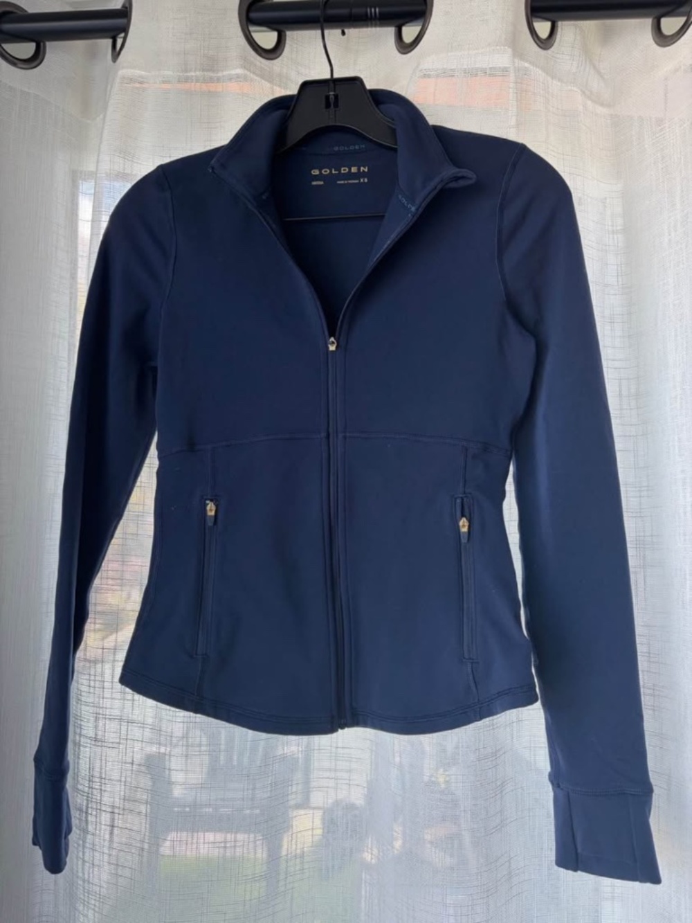 Aritzia Golden jacket - Size XS